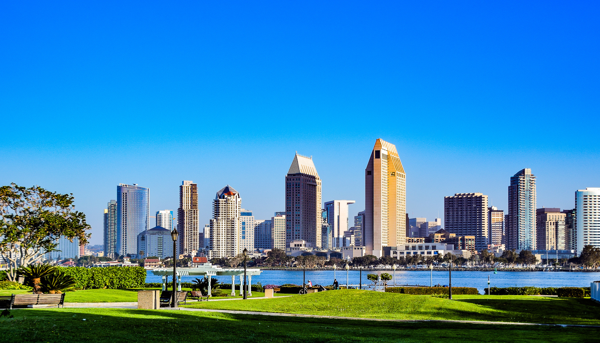 A view of the city of San Diego from Coranado for the best San Diego shower remodelers