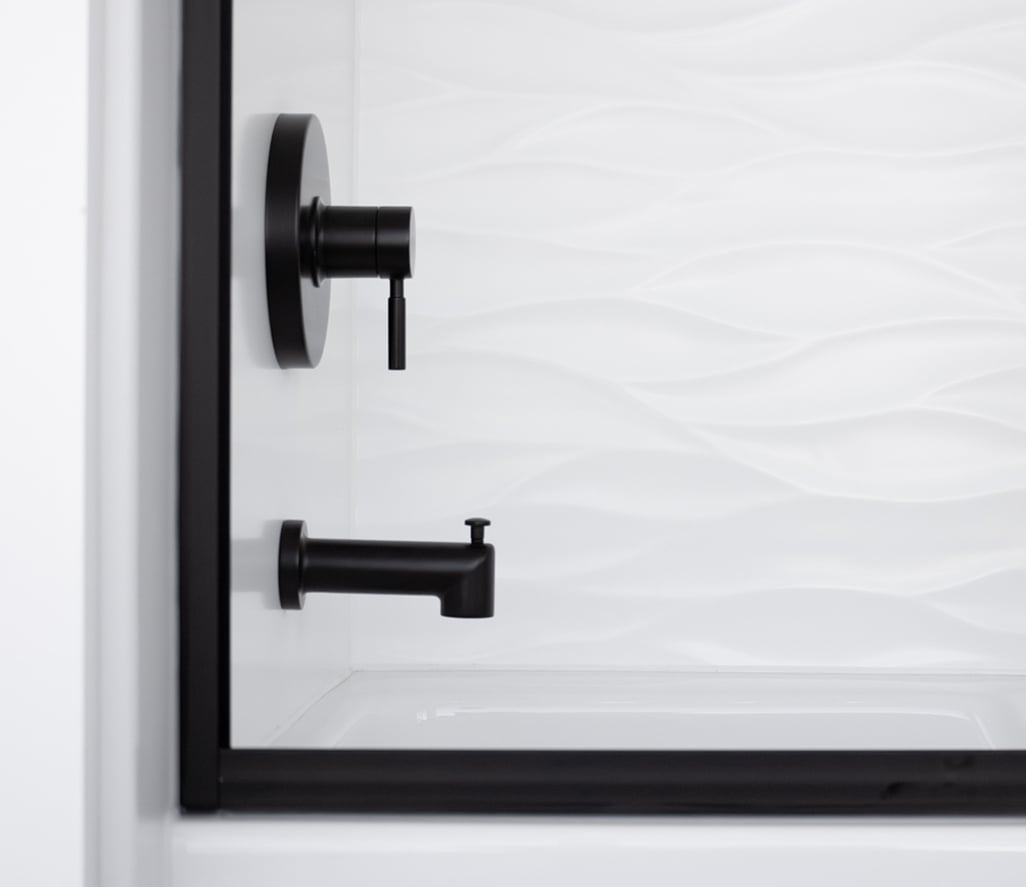 Matte Black Fixtures in Tub Remodel