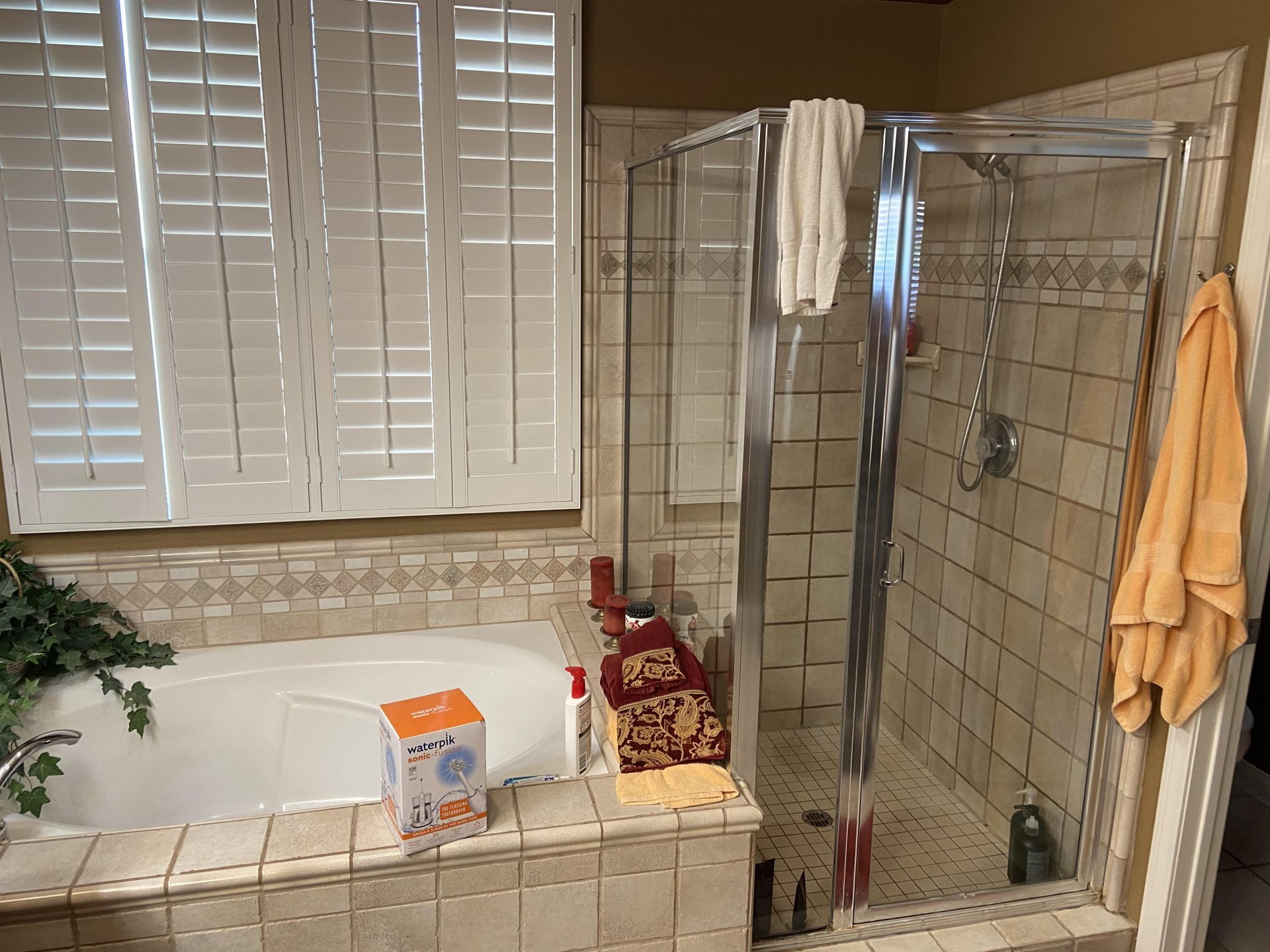 Picture Of A Mission Valley, CA, Bathroom Before The Bathtub Remodel