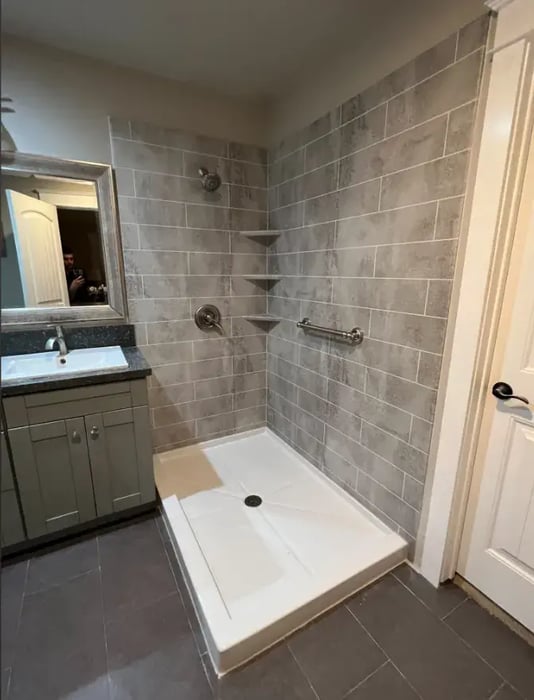 Custom Double Threhold Shower