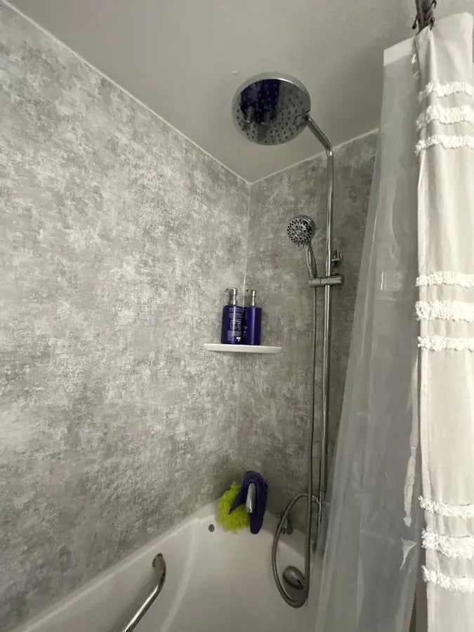 shower-head-walk-in-tub-remodeling-san-diego-shugarman’s